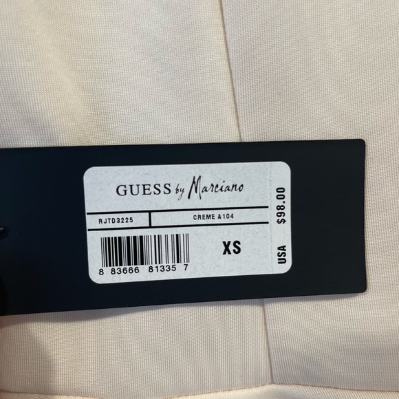 GUESS By Marciano Top - Picture 2 of 3
